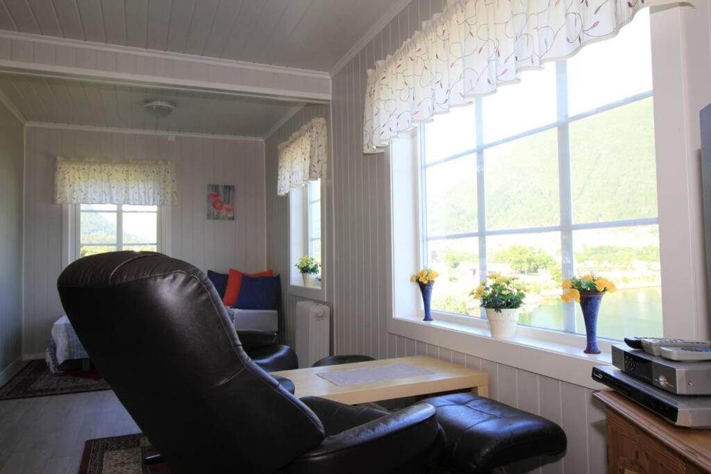 Bellahuset Villa Mandalen Buitenkant foto
