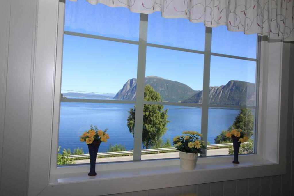 Bellahuset Villa Mandalen Buitenkant foto