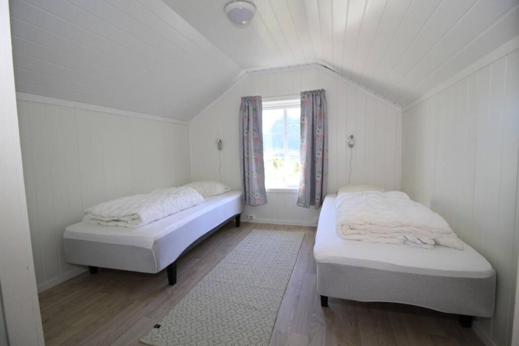 Bellahuset Villa Mandalen Buitenkant foto